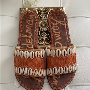 Sam Edelman Cowrie Gale Cognac Raf/Shell Size 7M